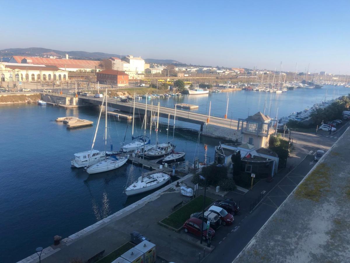 Sete 6Eme Vue Sur Le Canal Et L'Etang Zewnętrze zdjęcie